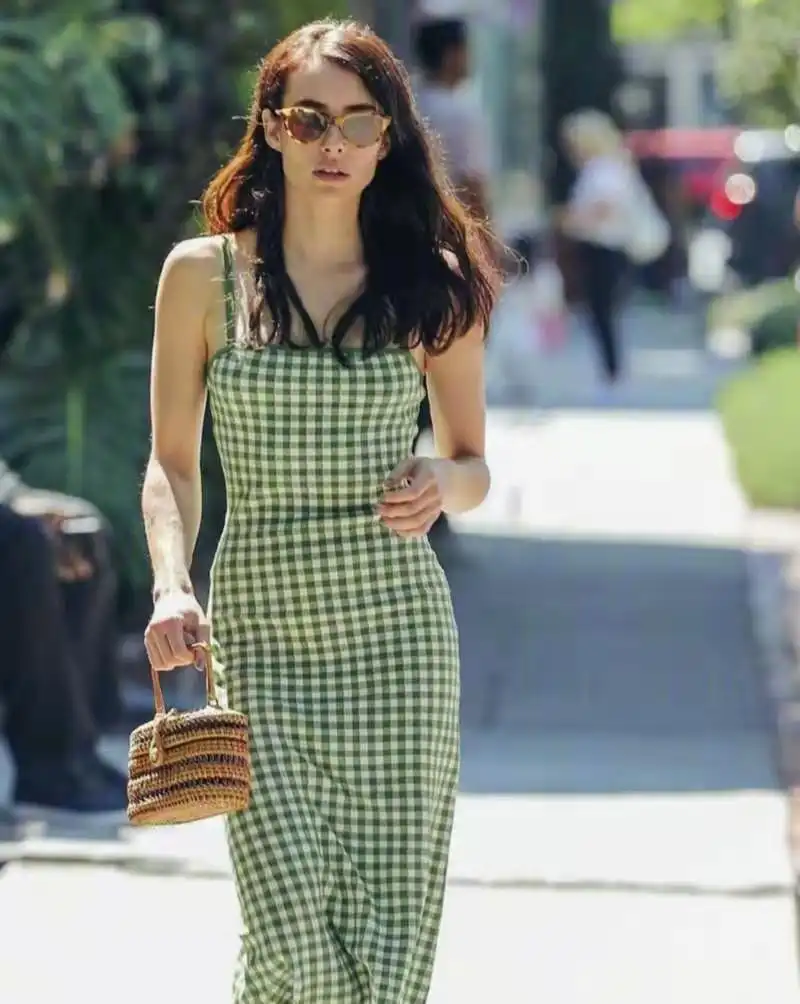 梨形微胖身材穿搭全攻略：5个藏肉显瘦小技巧，实用干货收藏版