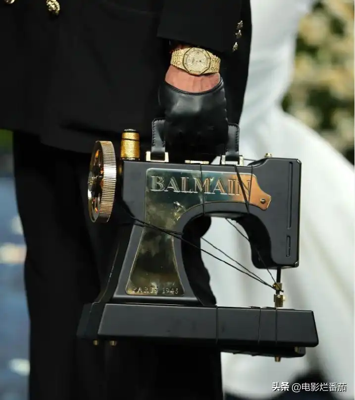 欧美范女生穿衣搭配：美国红毯大胆造型，惊艳与出糗瞬间全记录  第20张