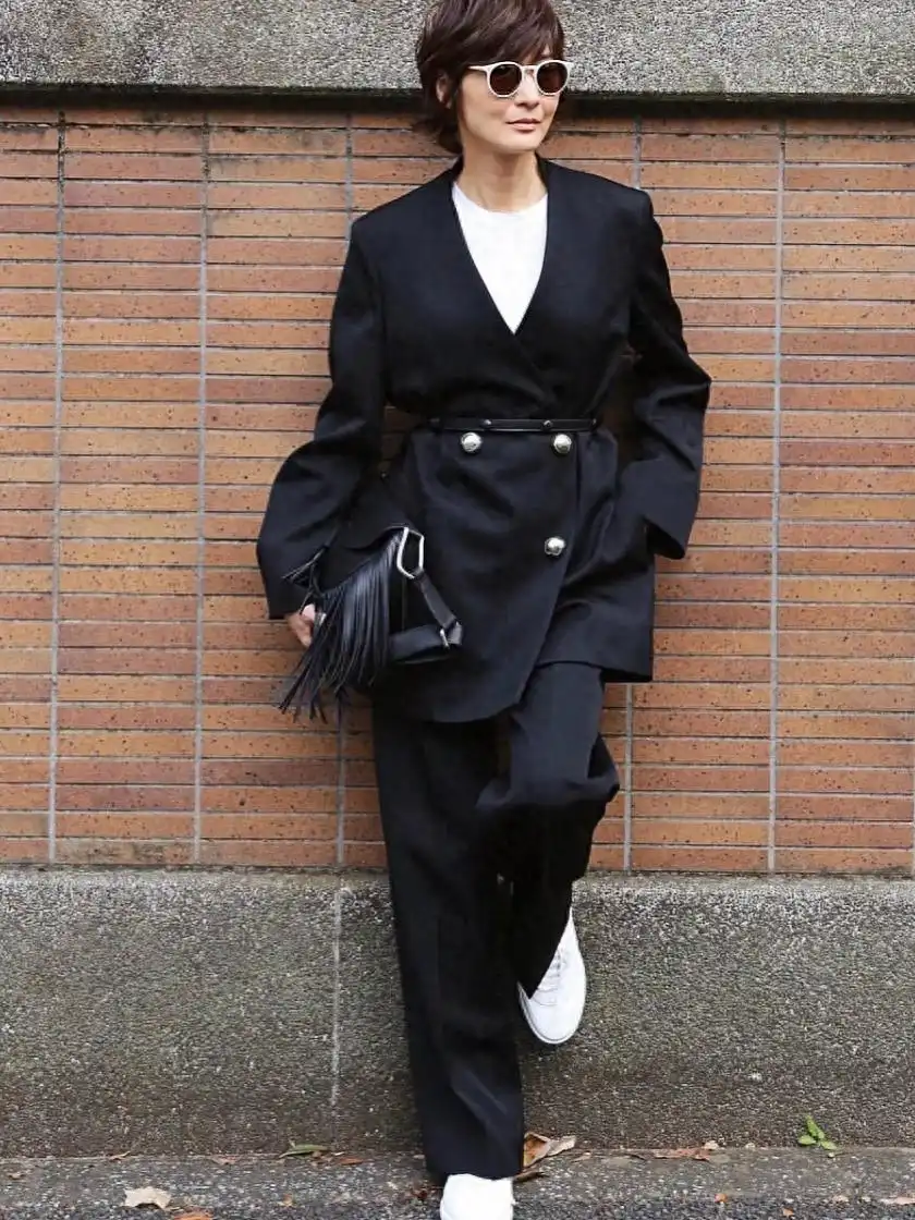 胖女孩秋季穿搭秘诀：50+女人告别土气，这4种搭配优雅又时髦